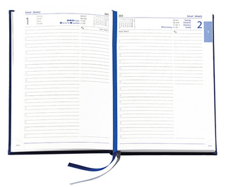 Buchkalender "Daily Chefkalender INT" im Format 14,5 x 20,5 cm, Kalendarium 4-sprachig D/F/I/GB Grau/Blau mit 2 Lesebändern, 416 Seiten Fadenheftung, Eckenperforation, Einband Slinky schwarz